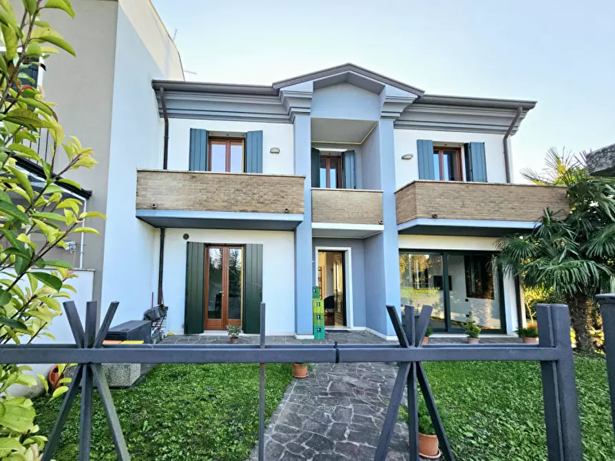 Immagine 20 di Casa bifamiliare in vendita  in via Martiri di marzabotto a Ospedaletto Euganeo