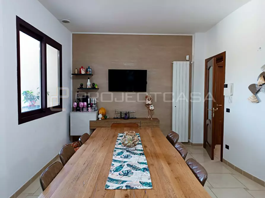 Immagine 14 di Villa in vendita  a Scorrano