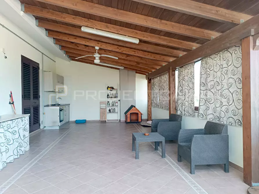 Immagine 17 di Villa in vendita  a Scorrano