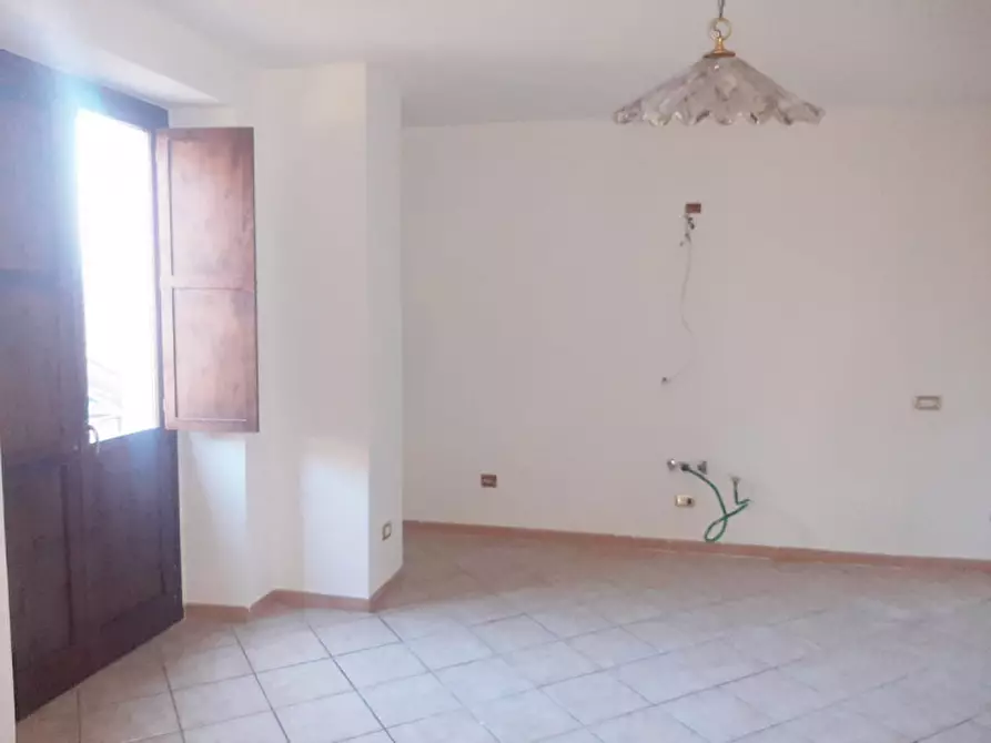 Immagine 3 di Appartamento in vendita  in Via S. Antonio, 30 a Eboli