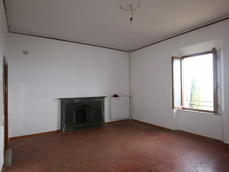 Immagine 2 di Casa indipendente in vendita  a Sinalunga