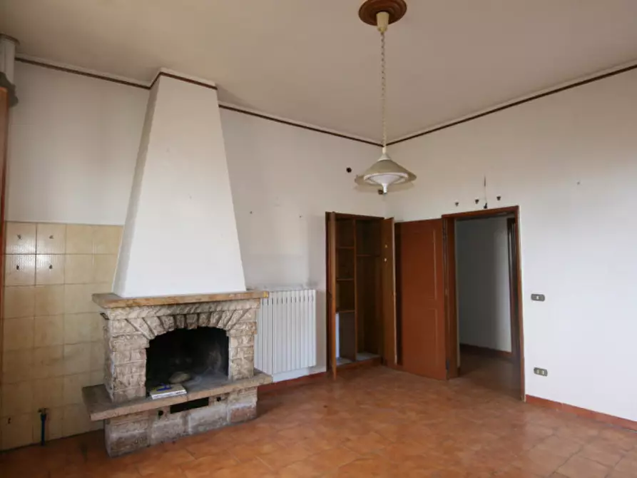 Immagine 9 di Casa indipendente in vendita  a Sinalunga