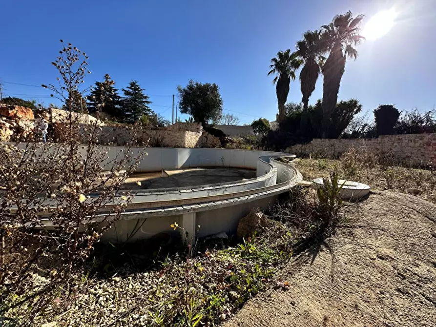 Immagine 7 di Hotel in vendita  in contrada tanzarella a Cisternino