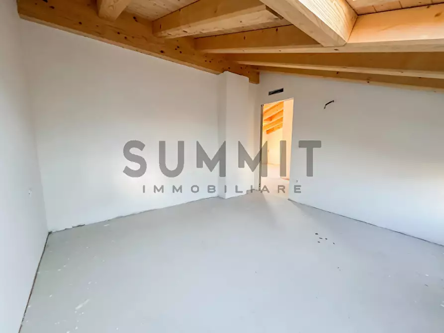 Immagine 7 di Appartamento in vendita  in schio a Schio