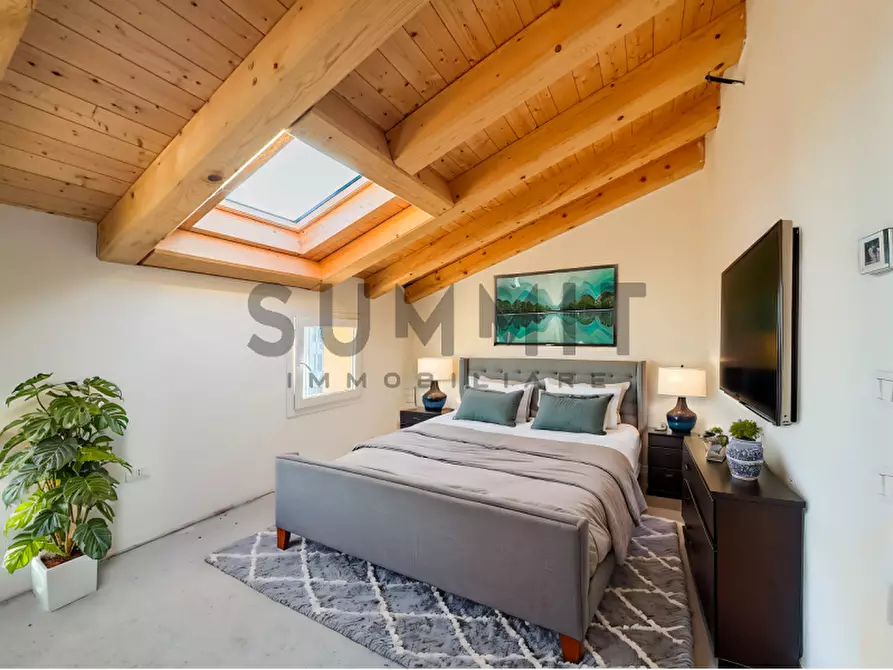 Immagine 9 di Appartamento in vendita  in schio a Schio