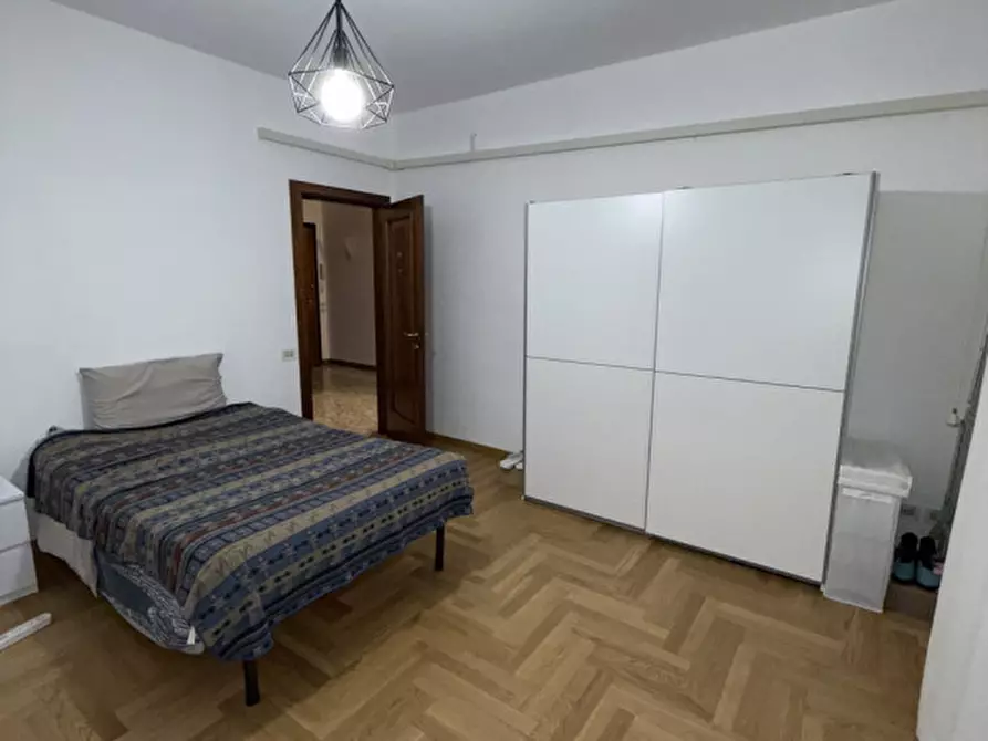 Immagine 7 di Camera in affitto  in via mezzabati a Padova