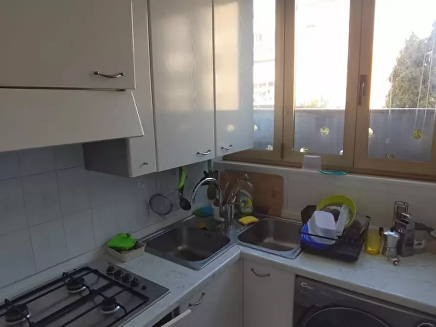 Immagine 15 di Camera in affitto  in via mezzabati a Padova