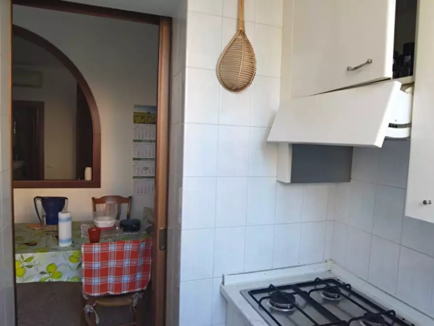 Immagine 16 di Camera in affitto  in via mezzabati a Padova