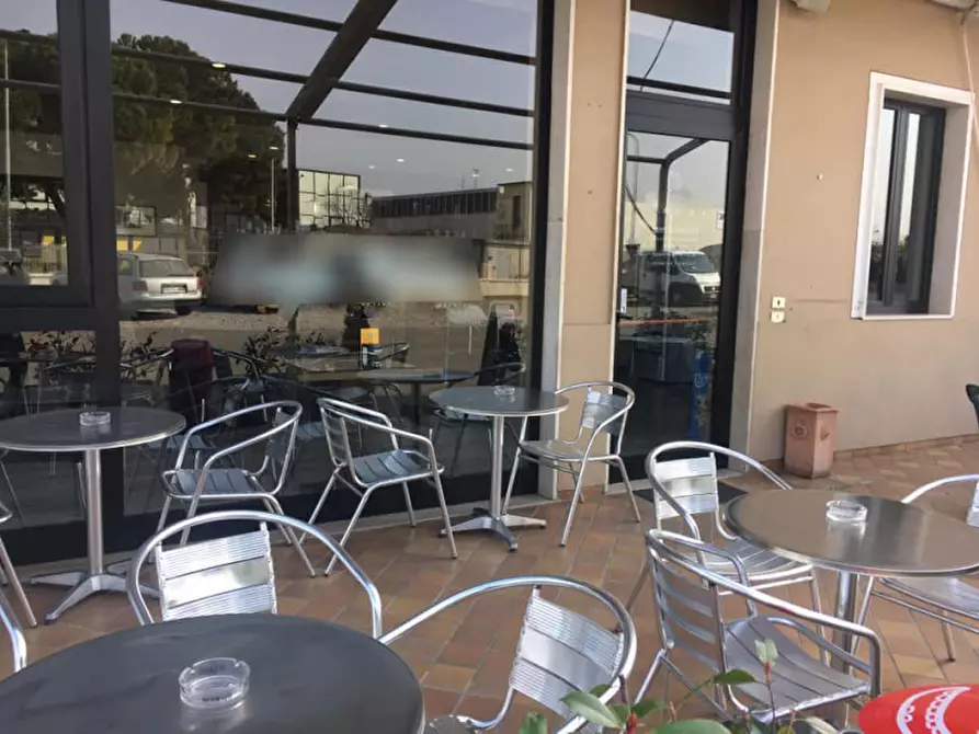 Immagine 4 di Attività commerciale in vendita  in via gavardina a Bedizzole