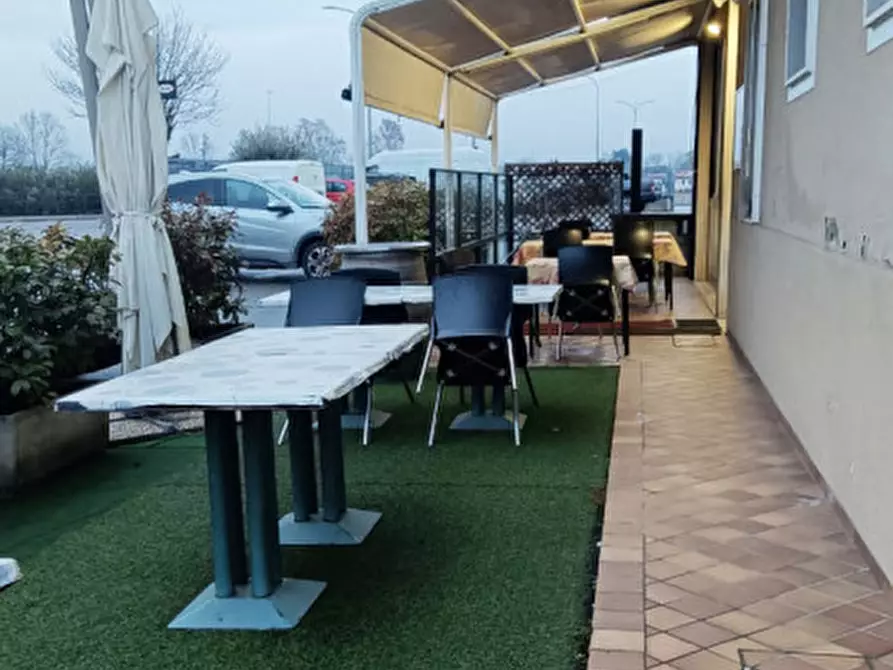 Immagine 31 di Attività commerciale in vendita  in via gavardina a Bedizzole