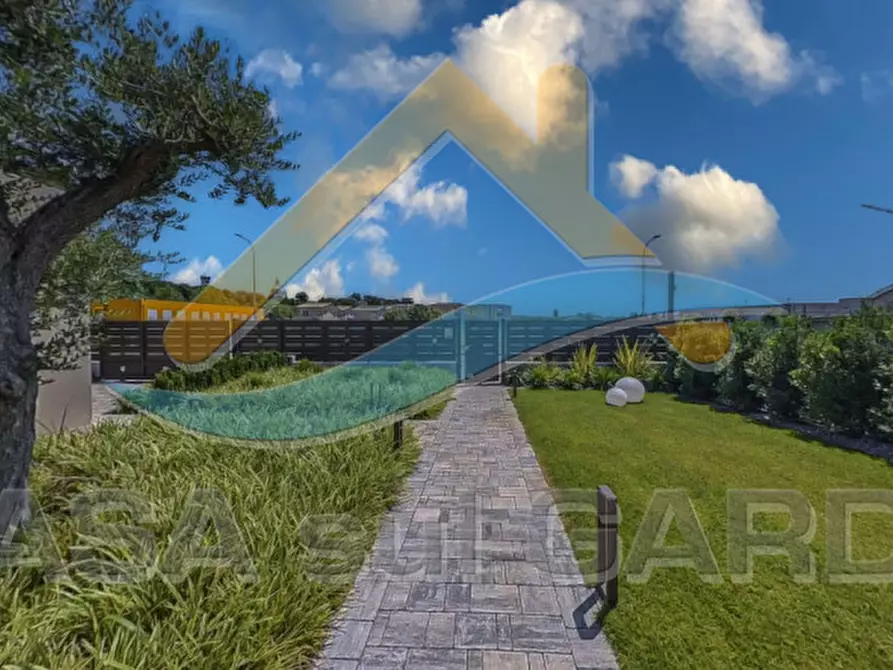 Immagine 38 di Villa in vendita  in Via Pozzolengo a Ponti Sul Mincio