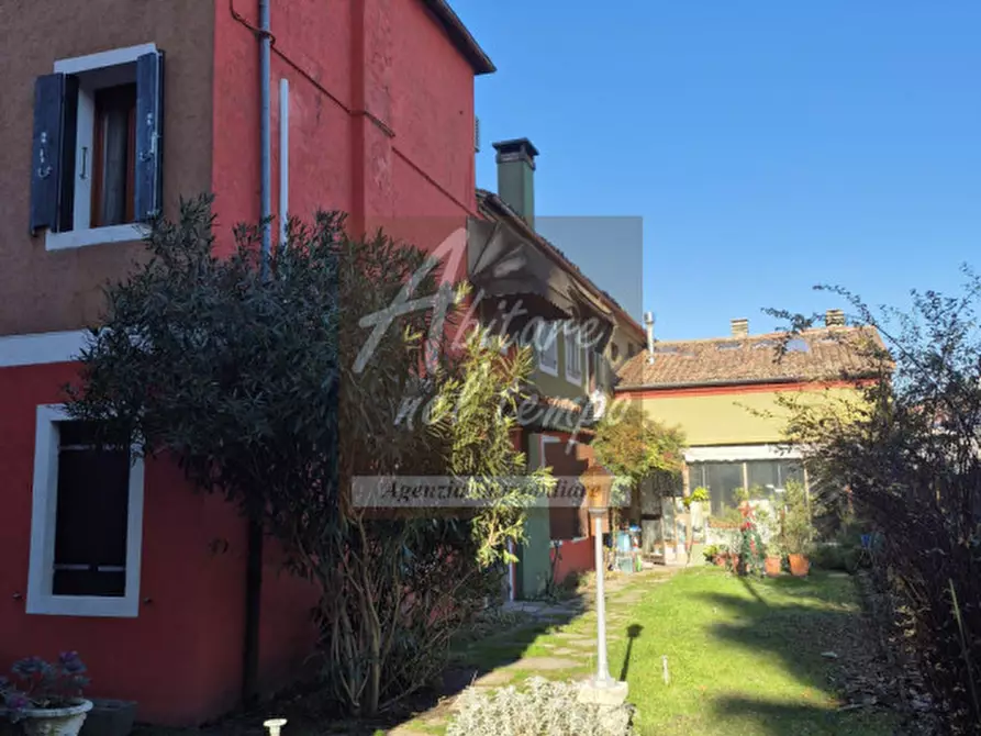 Immagine 24 di Palazzo in vendita  in VIALE DELLA STAZIONE a Cittadella
