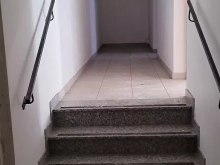 Immagine 4 di Magazzino in vendita  in Via Giuseppe Parini, 10 a Parma