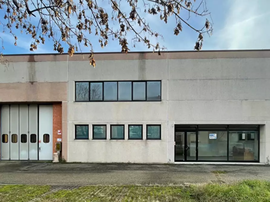 Immagine 1 di Capannone industriale in affitto  in Viale Martiri della liberta 66/A a Scandiano