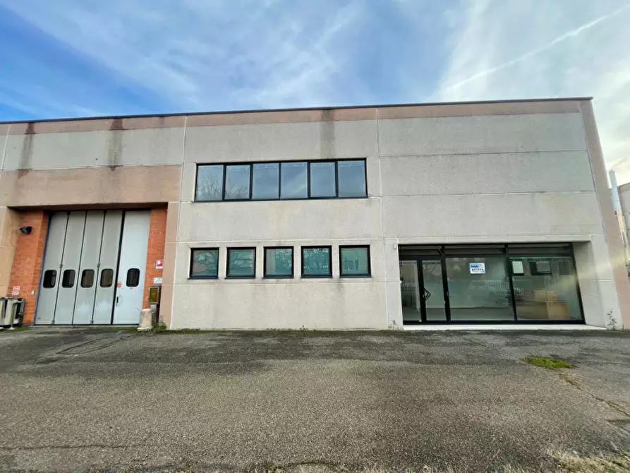Immagine 2 di Capannone industriale in affitto  in Viale Martiri della liberta 66/A a Scandiano