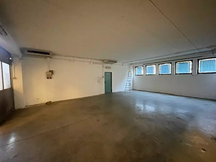 Immagine 16 di Capannone industriale in affitto  in Viale Martiri della liberta 66/A a Scandiano