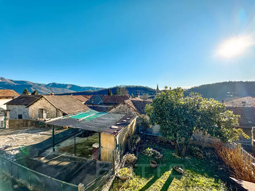 Immagine 18 di Casa indipendente in vendita  in Via Alle Selve 1 a Cesara