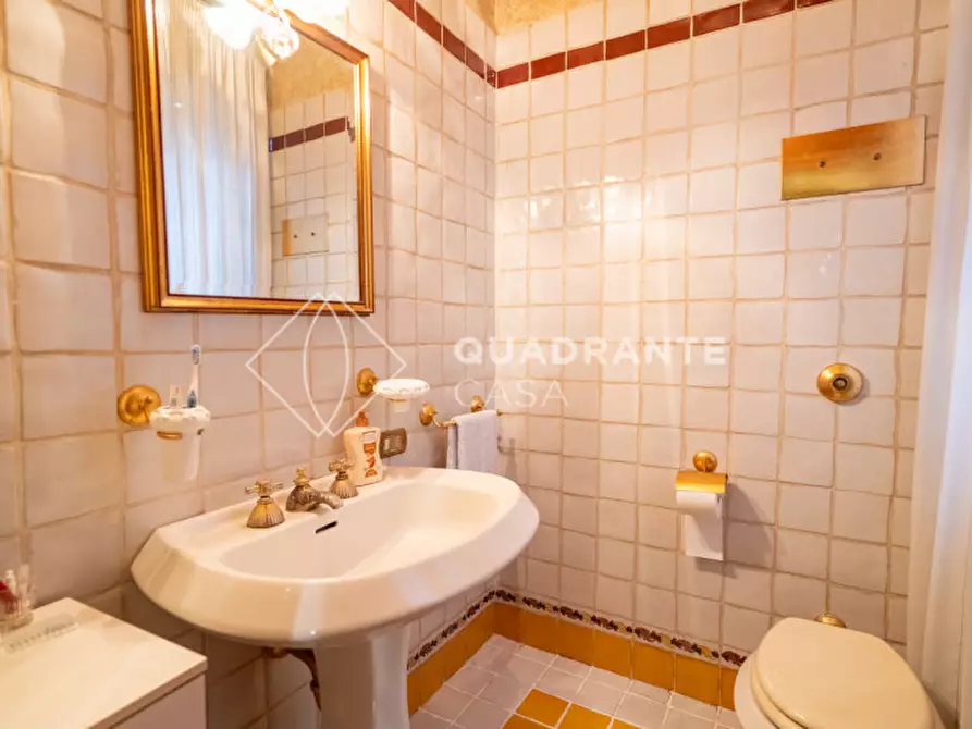 Immagine 37 di Villa in vendita  in Via Ceresara a Limena