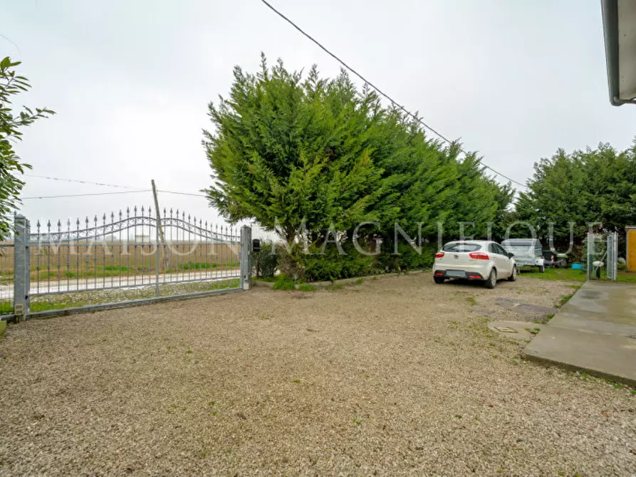 Immagine 65 di Villa in vendita  in Via Bonifica a Fiscaglia