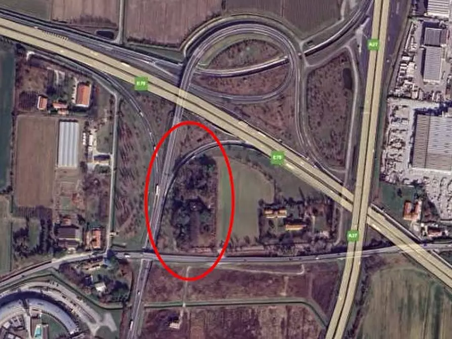 Immagine 4 di Terreno in vendita  in Via Bonisiolo a Mogliano Veneto