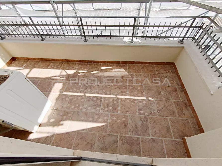 Immagine 12 di Appartamento in vendita  in via De Santis a Cursi