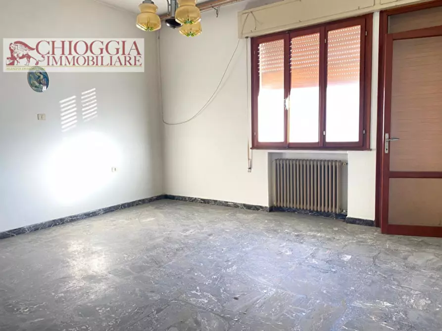 Immagine 3 di Appartamento in vendita  in Via Marco Polo a Chioggia