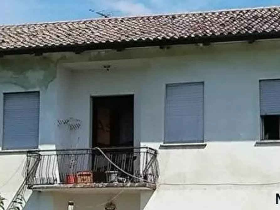 Immagine 4 di Casa indipendente in vendita  in Via Cacciatora, 26 a Loria