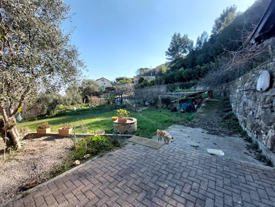 Immagine 18 di Casa indipendente in vendita  in San Bartolomeo a San Remo