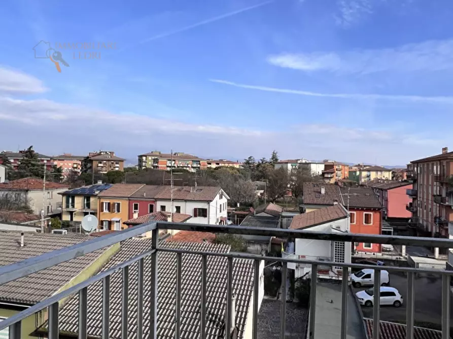 Immagine 21 di Appartamento in vendita  in via F.lli Morandini a Verona