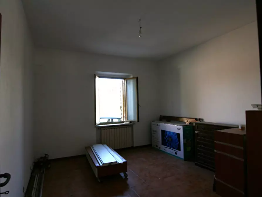 Immagine 4 di Casa indipendente in vendita  a Lucignano