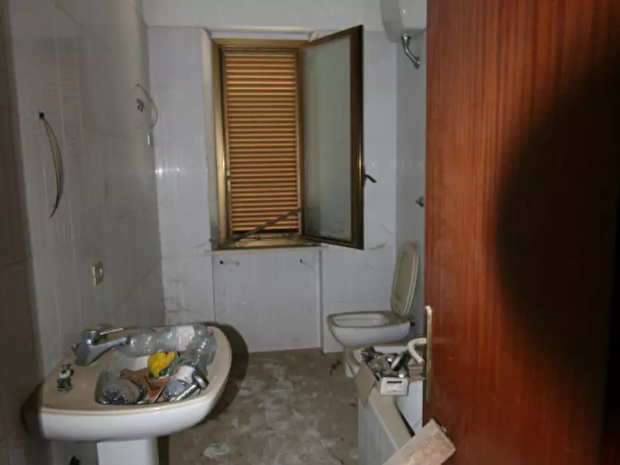 Immagine 11 di Casa indipendente in vendita  a Lucignano