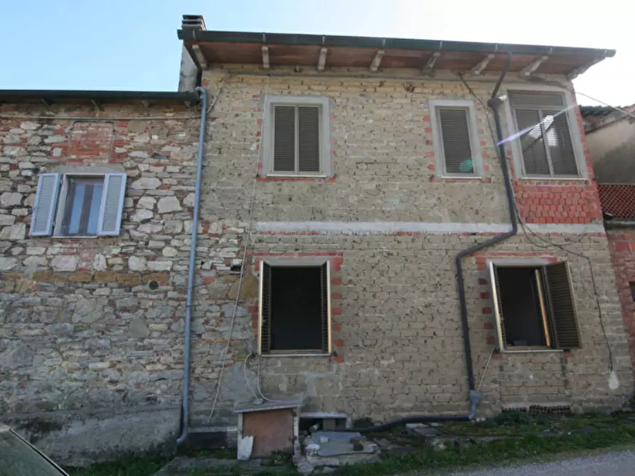 Immagine 14 di Casa indipendente in vendita  a Lucignano