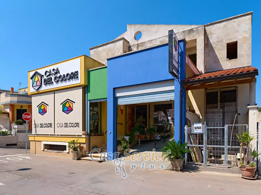 Immagine 2 di Negozio in vendita  in Via Vittorio Emanuele a Supersano