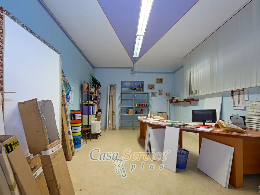 Immagine 25 di Negozio in vendita  in Via Vittorio Emanuele a Supersano