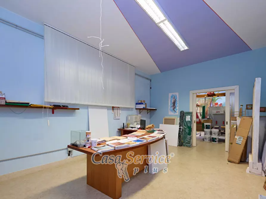 Immagine 26 di Negozio in vendita  in Via Vittorio Emanuele a Supersano