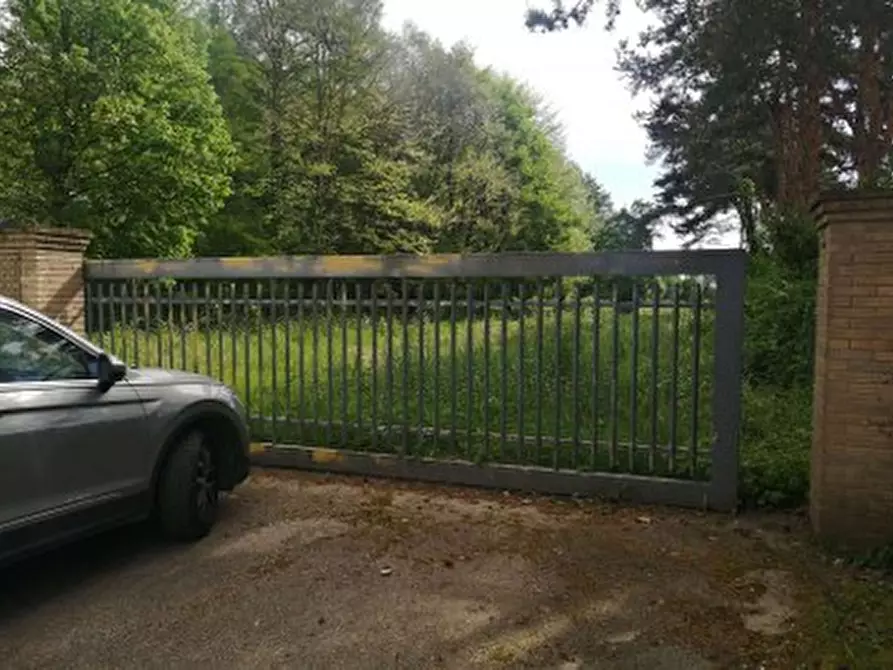 Immagine 1 di Terreno in vendita  in Via Terraglio a Treviso