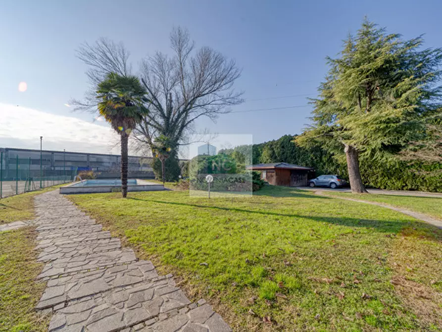 Immagine 19 di Villa in vendita  in via via cappello a Noventa Padovana