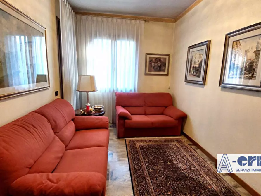 Immagine 6 di Casa indipendente in vendita  in via  due giugno a Romano D'ezzelino