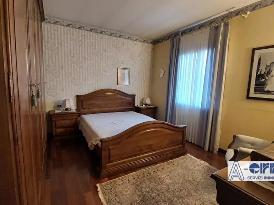 Immagine 11 di Casa indipendente in vendita  in via  due giugno a Romano D'ezzelino