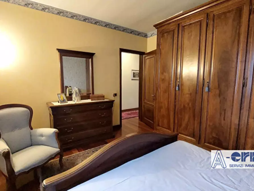 Immagine 12 di Casa indipendente in vendita  in via  due giugno a Romano D'ezzelino