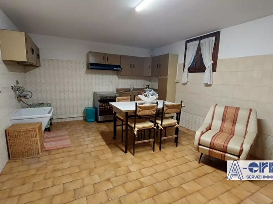 Immagine 18 di Casa indipendente in vendita  in via  due giugno a Romano D'ezzelino