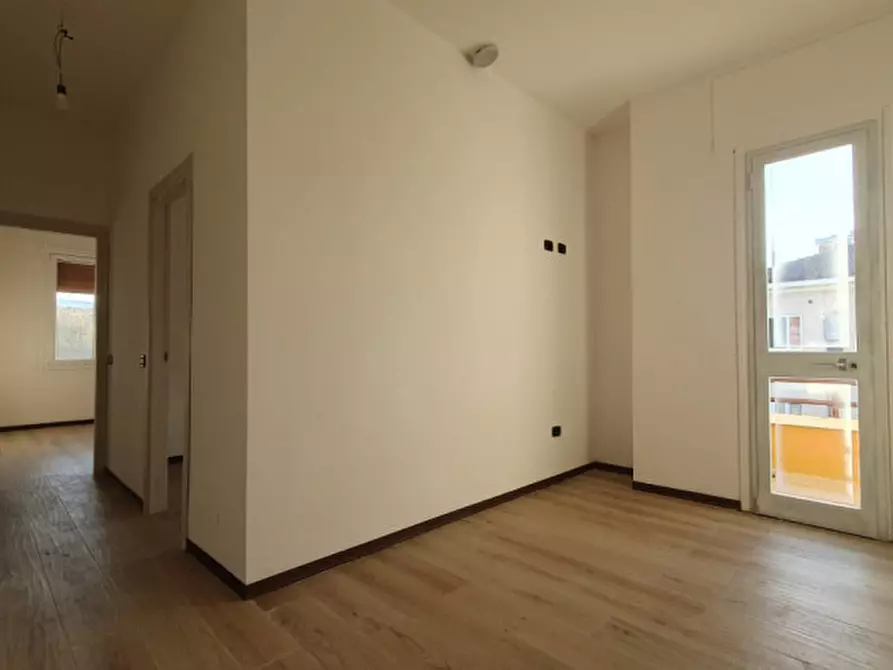 Immagine 1 di Appartamento in vendita  in VIALE GRAMSCI a Mirandola