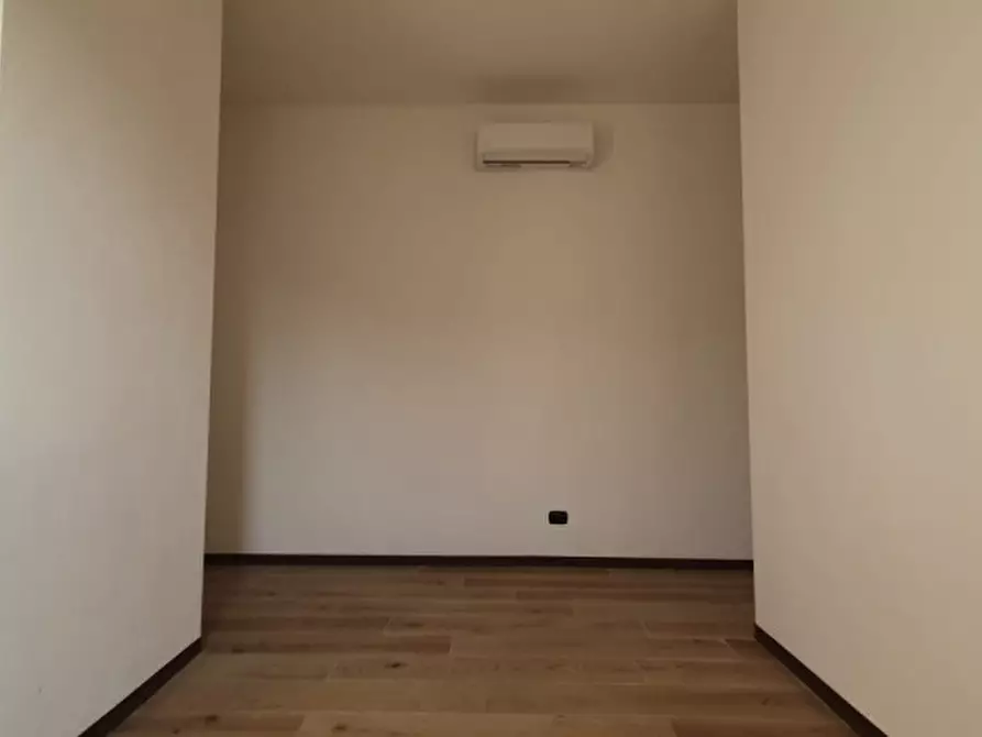 Immagine 5 di Appartamento in vendita  in VIALE GRAMSCI a Mirandola