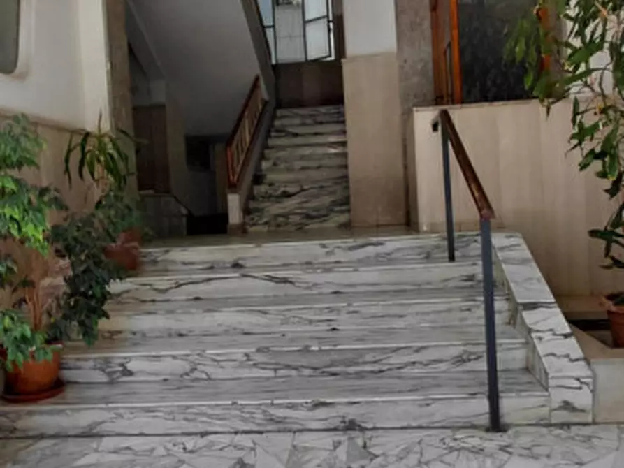 Immagine 17 di Camera in affitto  in Parco comola ricci 36 a Napoli