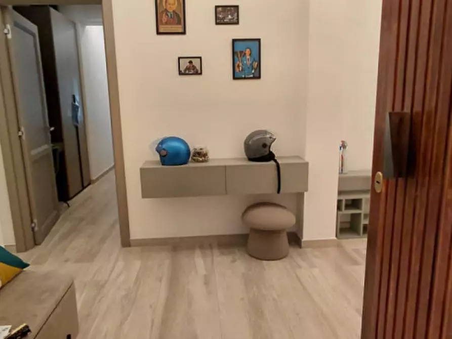 Immagine 31 di Camera in affitto  in Parco comola ricci 36 a Napoli