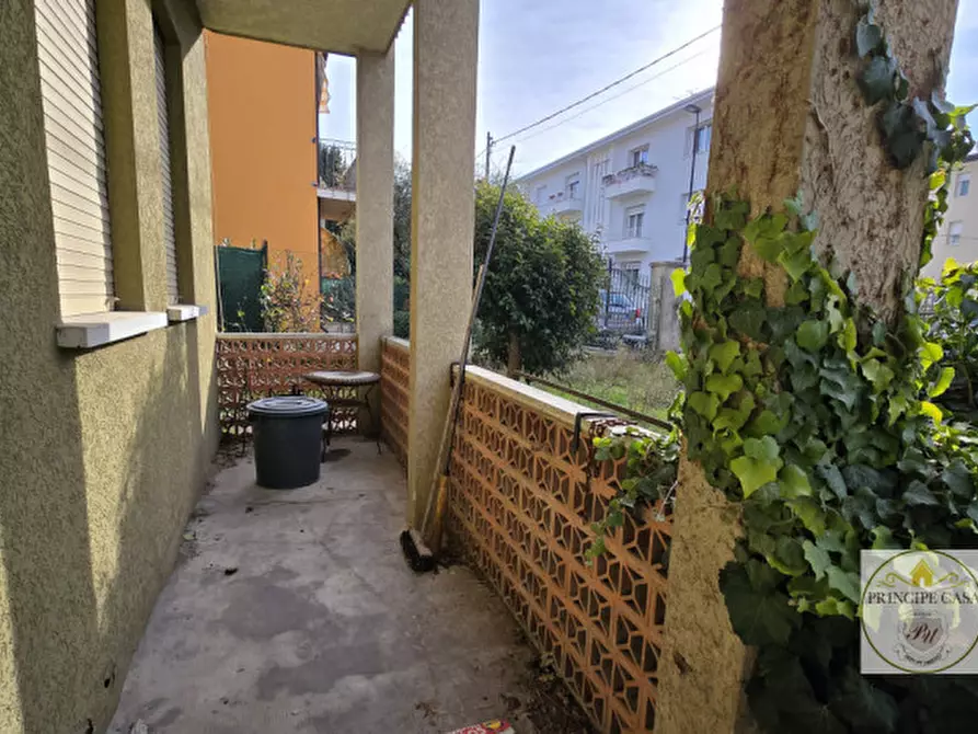 Immagine 27 di Casa indipendente in vendita  in via bassano del grappa a Este