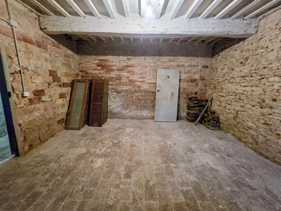 Immagine 11 di Appartamento in vendita  in via Garibaldi 73 a Urbania