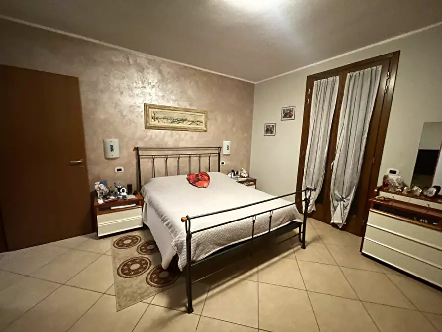Immagine 17 di Casa bifamiliare in vendita  a Suzzara