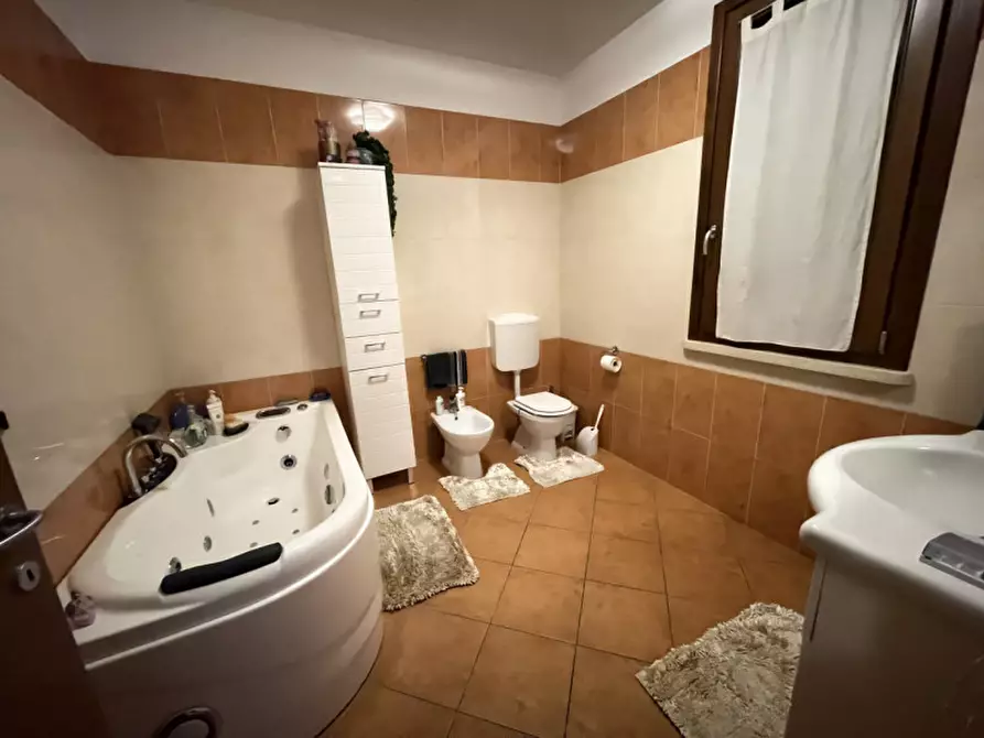 Immagine 24 di Casa bifamiliare in vendita  a Suzzara