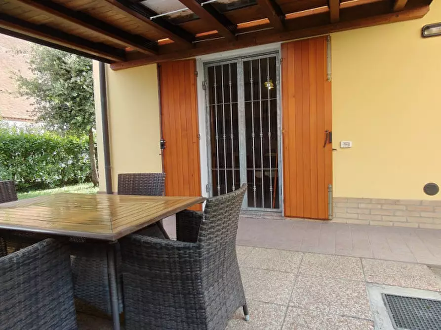 Immagine 7 di Casa bifamiliare in vendita  in ANTONIO DE CURTIS a Campagnola Emilia